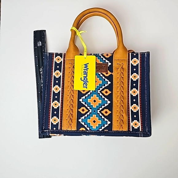 Wrangler handbag - Picture 3 of 3